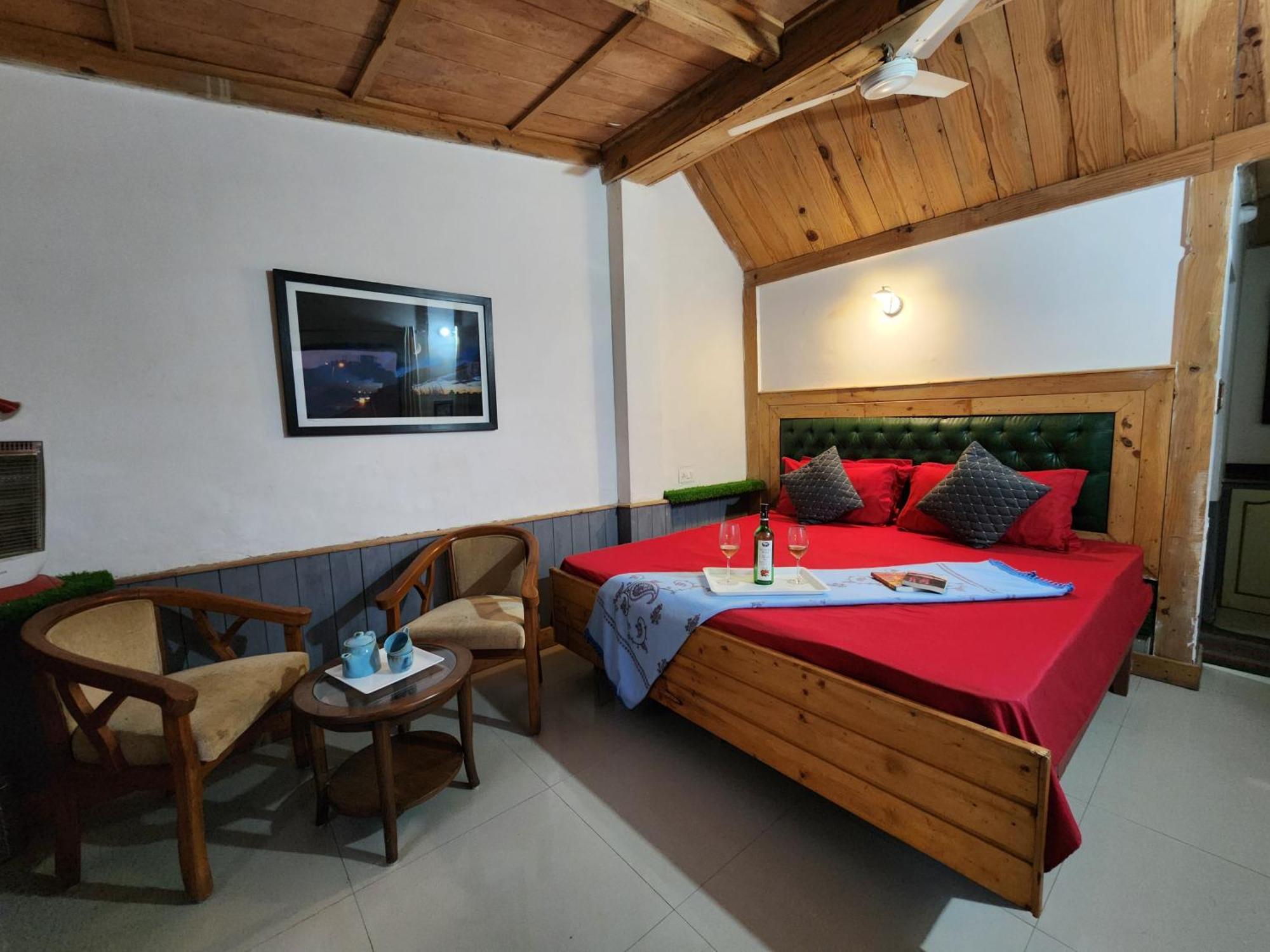 Pine Valley Resort Kasauli Εξωτερικό φωτογραφία