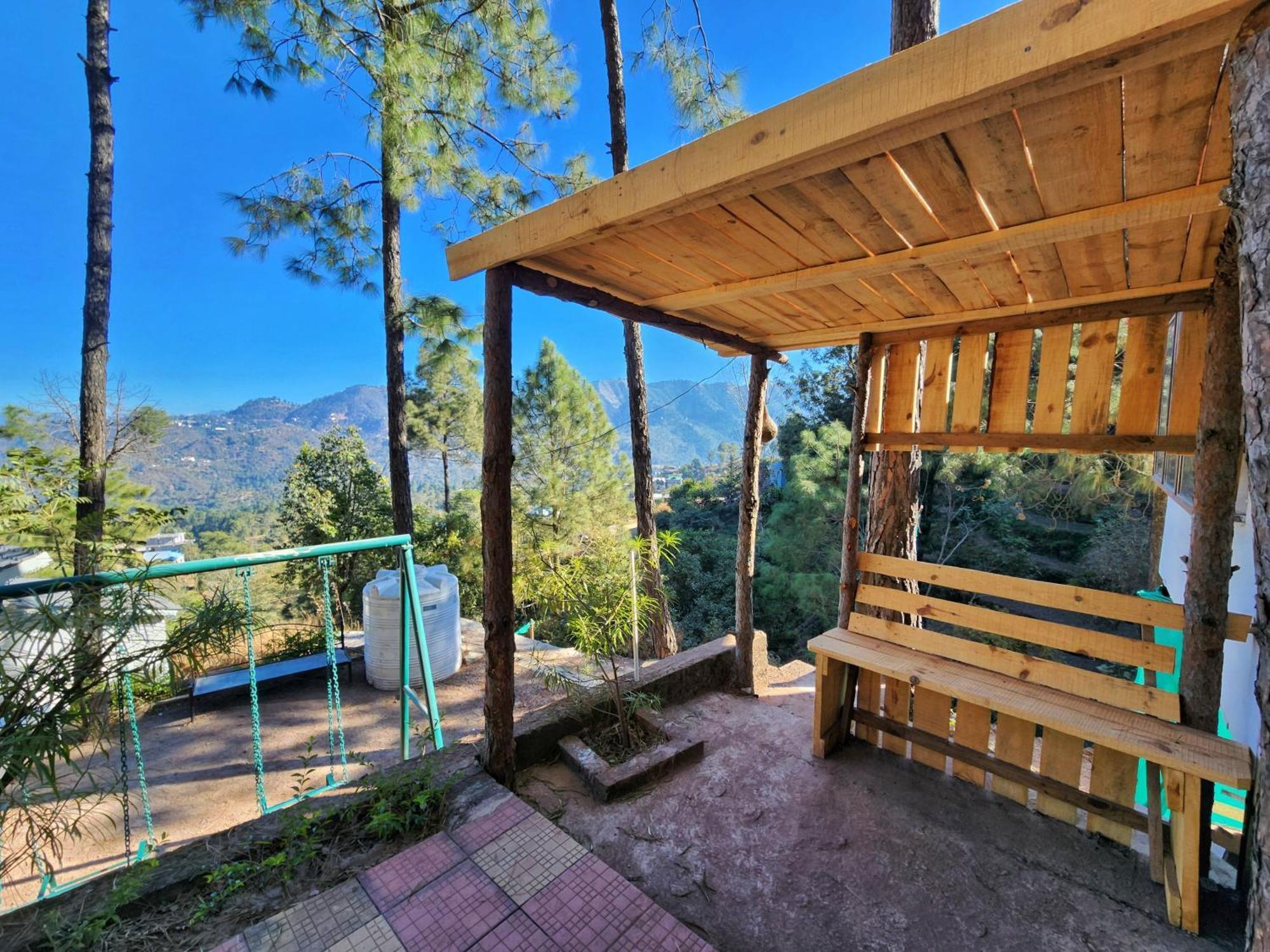 Pine Valley Resort Kasauli Εξωτερικό φωτογραφία
