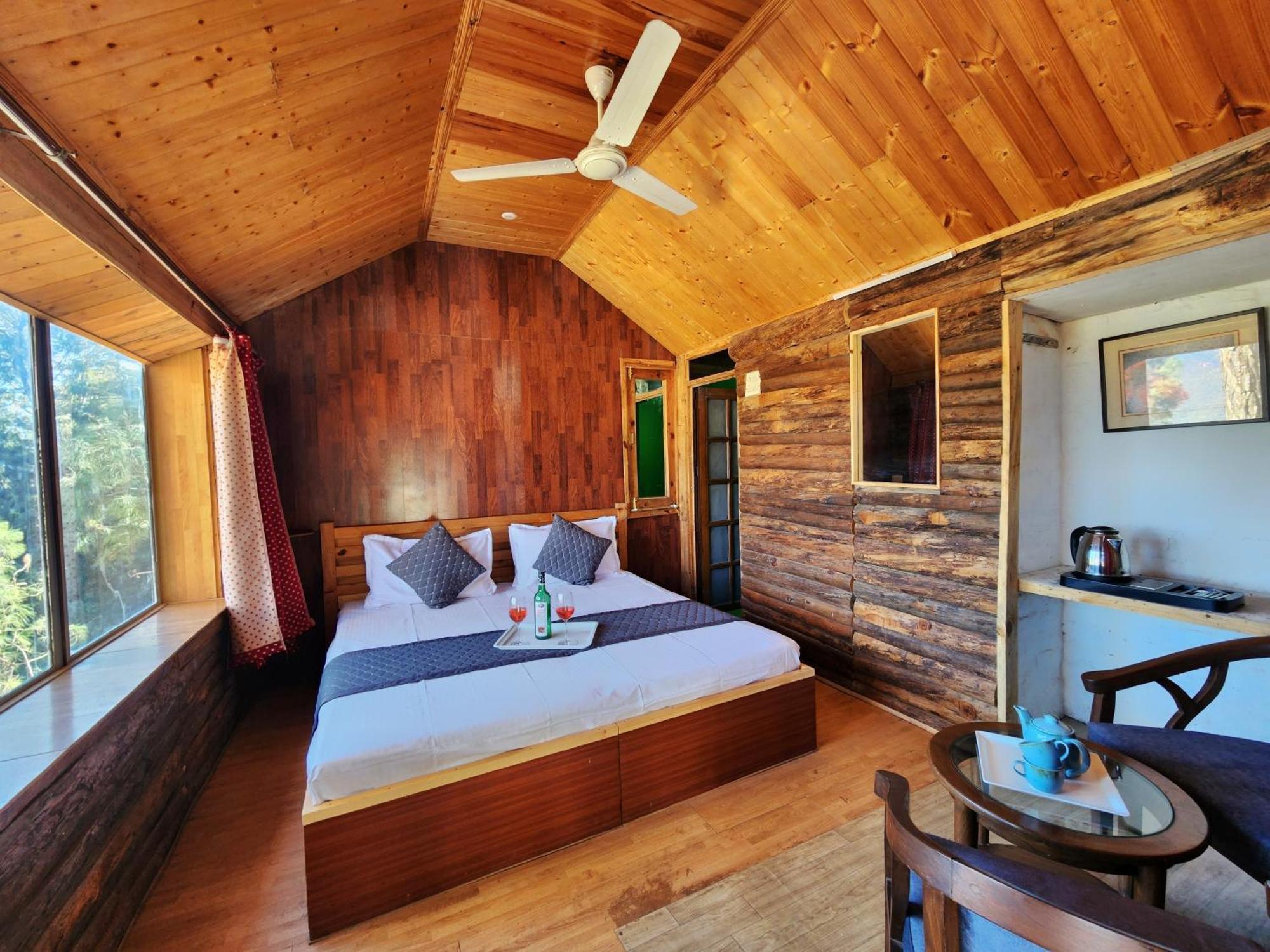 Pine Valley Resort Kasauli Εξωτερικό φωτογραφία